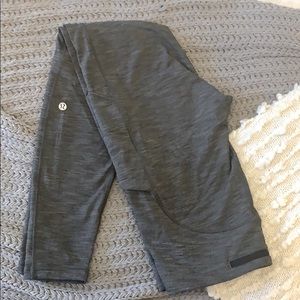 Lululemon “speed up tight”